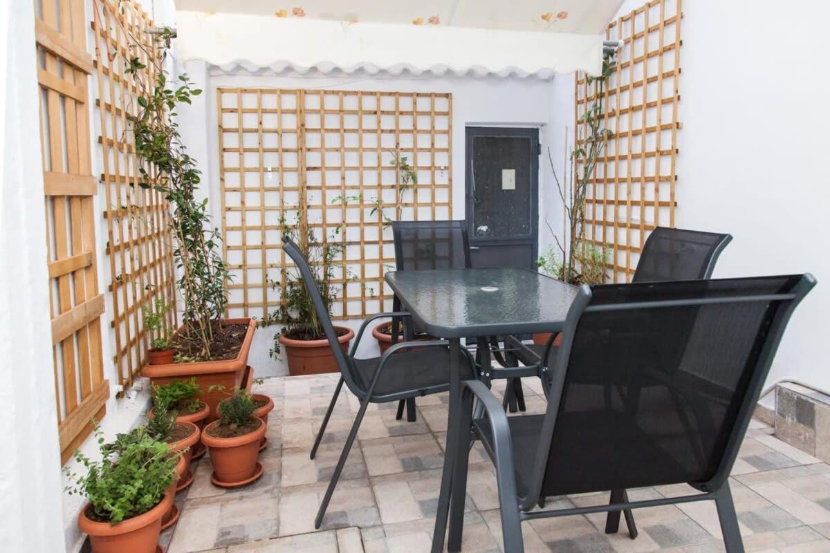 Beautiful New Apartment In Petralona Афіни Екстер'єр фото